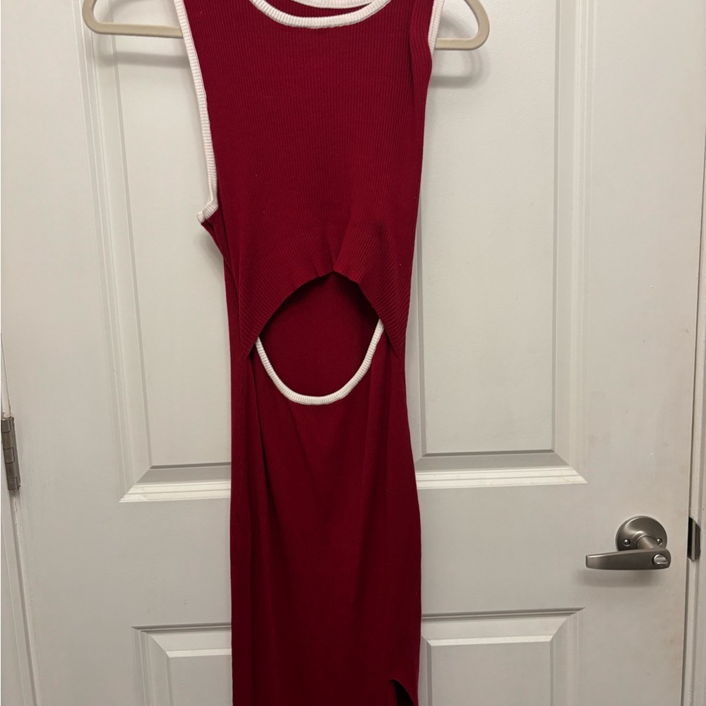 Elegant Red Sleeveless Dress